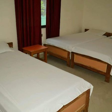 Middle Way Home Stay Bodh Gaya Exteriör bild